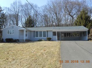 375 Jarvis Ave, Holyoke, MA 01040