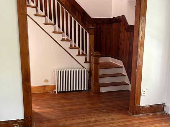 Main Front Entrance Foyer, Hallway and Living Room