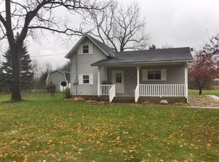 7651 N Marble Rd, Howard City, MI 49329