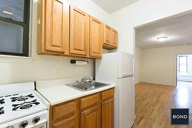 Rented by Bond New York