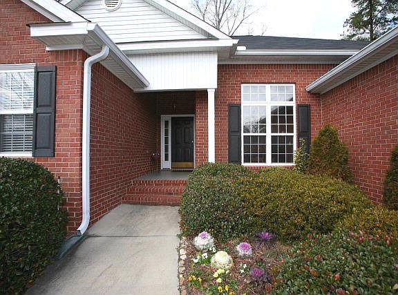 2nd image of 5779 Carriage Hills Dr