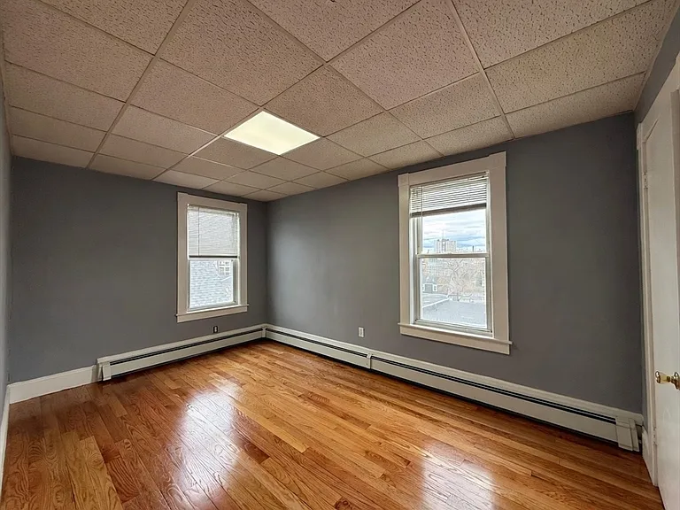 117 University Ave #3 — Photo 6