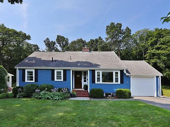 2nd image of 366 Swains Pond Ave