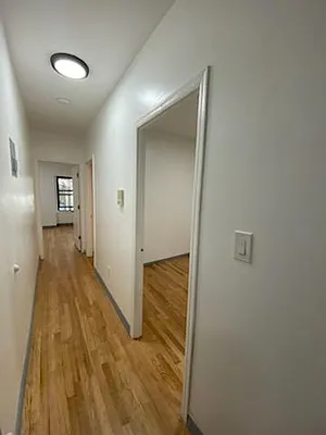 Rented by Corcoran | media 23