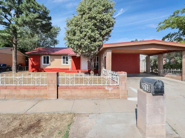 2713 19th St NW, Albuquerque, NM 87104