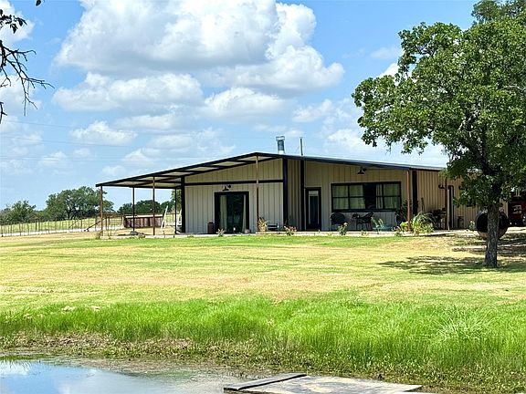 2nd image of 800 Private Road 1485