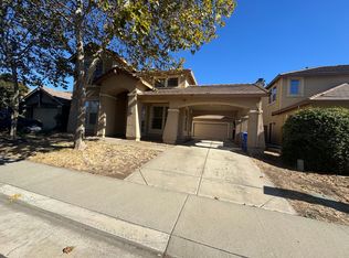 10073 Mosaic Way, Elk Grove, CA 95757