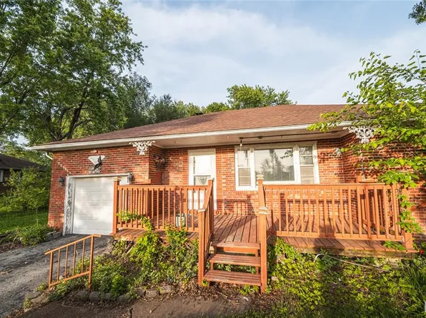 300 N Alvarado Ave, Belle, MO 65013