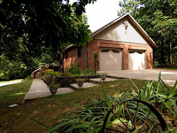 3rd image of 3628 N La Vista Ct