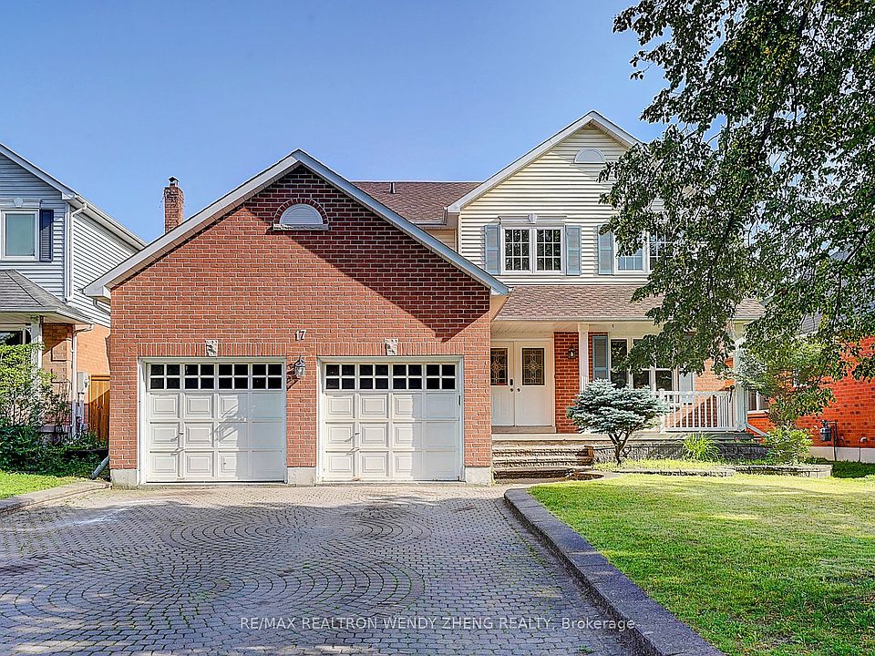 1st image of 17 Pebblebeach Dr