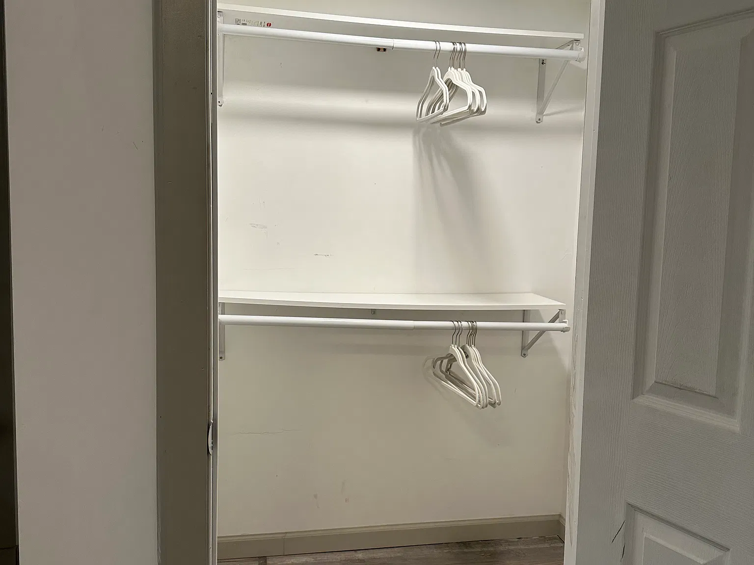 1 bed, 800 sqft, $1,200 — Photo 4