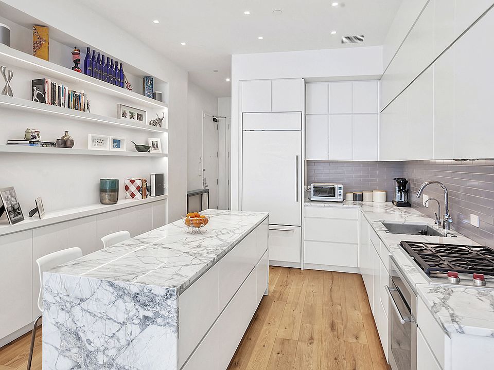 1st image of 320 W 113th St #Townhouse