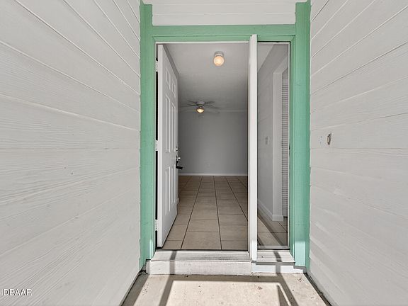 3rd image of 154 Fenimore Ln #A & B