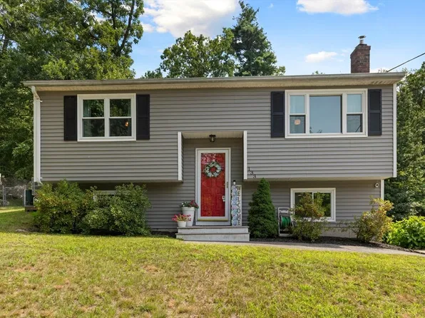 133 Willowdale Rd, Tyngsboro, MA 01879
