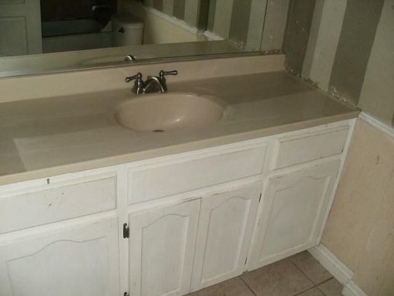 5th image of 37228 Mahonia Ave
