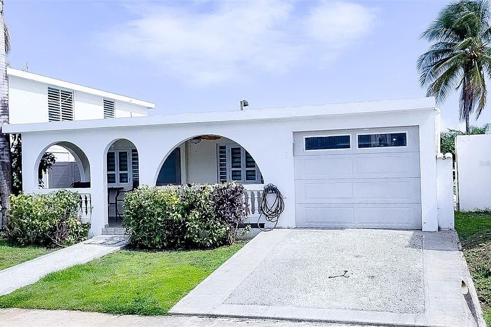 1st image of Coco Beach S Gaviota 110