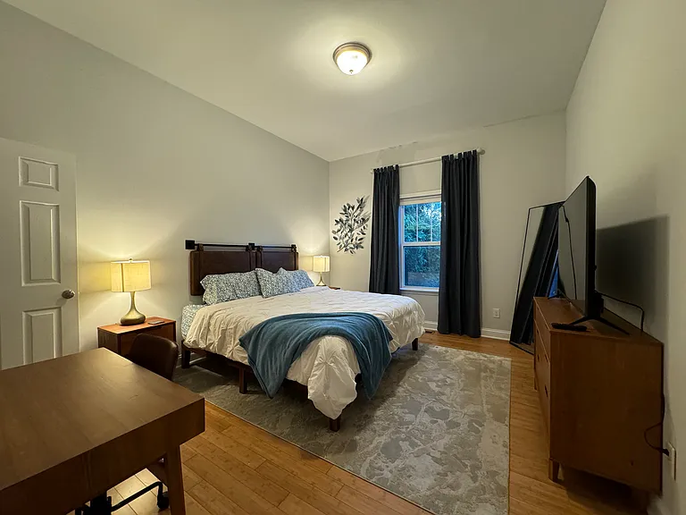 1510 E Main St — Photo 15