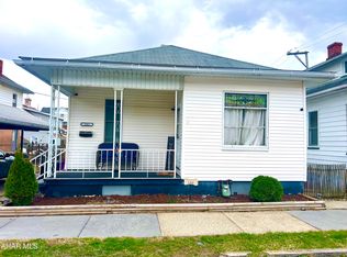 102 W 13th Ave, Altoona, PA 16601