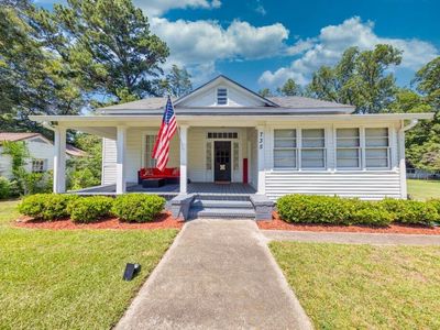 735 Greenwood St, Barnesville, GA, 30204