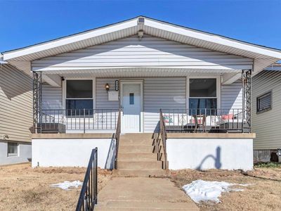 3963 Walsh St, Saint Louis, MO, 63116
