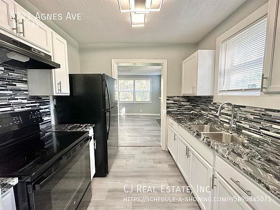 3rd image of 6741 Agnes Ave