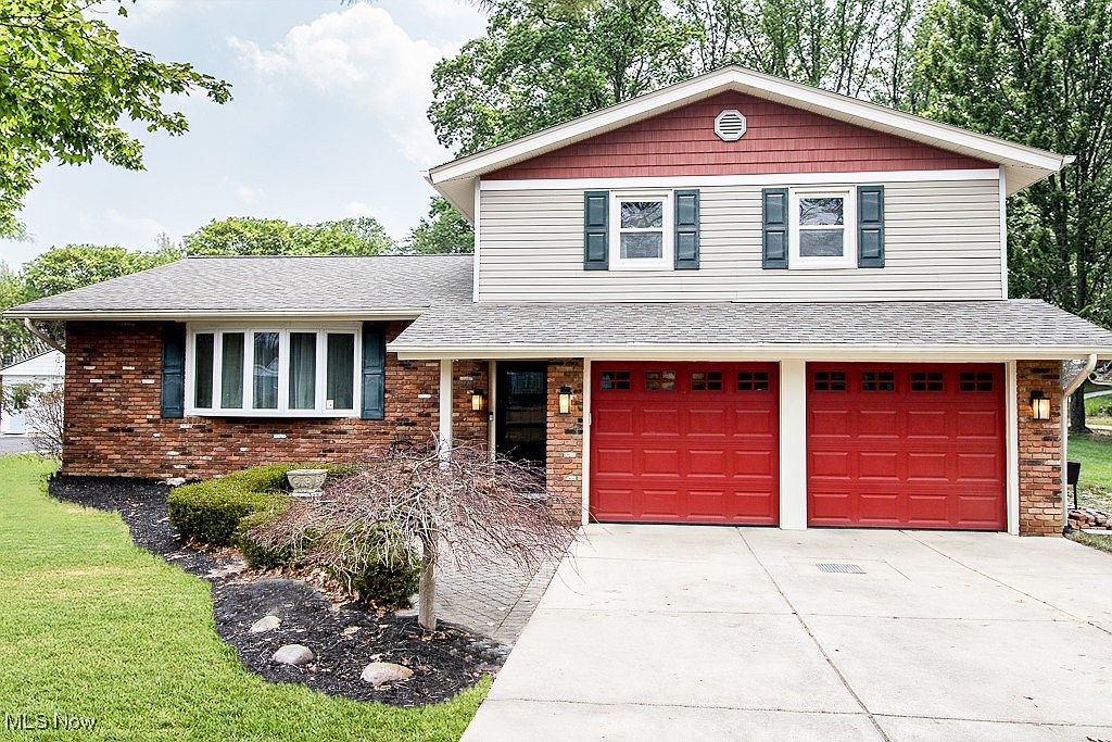 9355 Forsythe Ln, Mentor, OH 44060 | Zillow