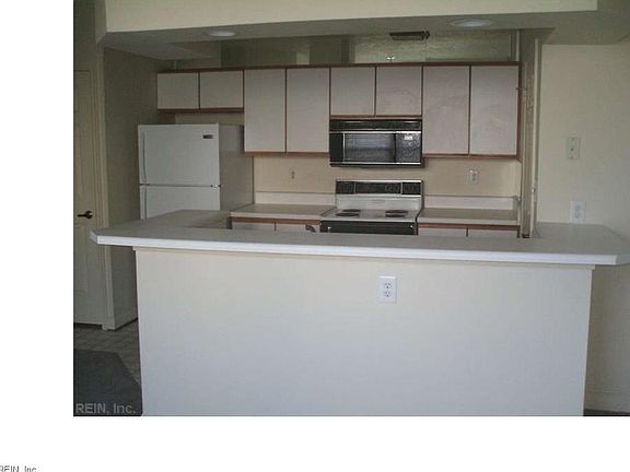 2nd image of 3201 Jade Ct APT 203