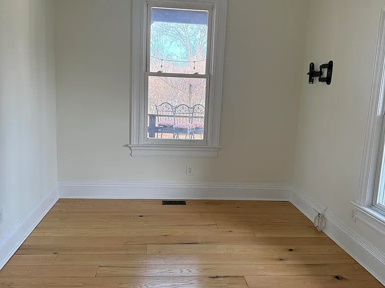 25 Monmouth Rd #3 — Photo 12