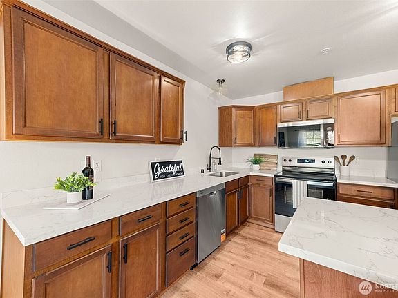 5th image of 5921 111th Street Ct E #44