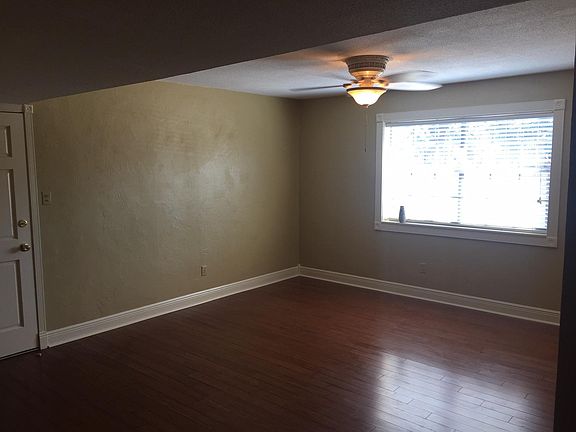 5th image of 3120 Johnston St