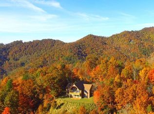 140 Lauren Springs Dr, Bryson City, NC 28713