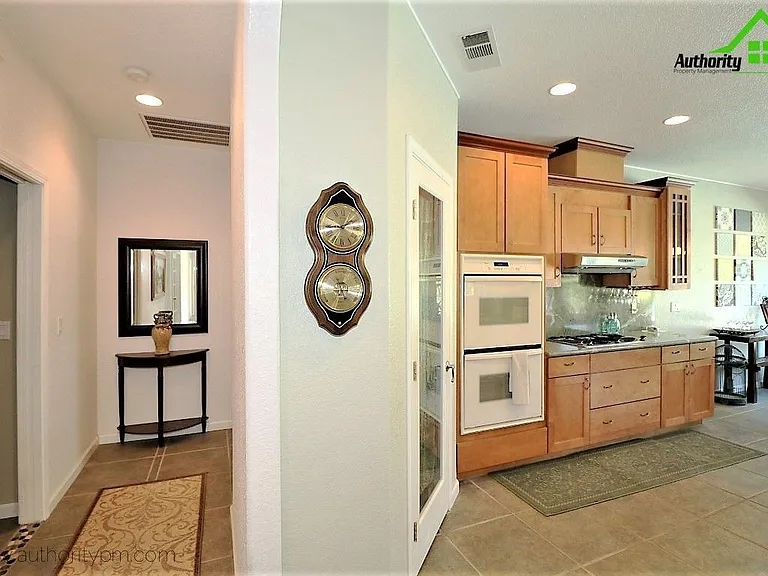 14270 Quail Springs Rd — Photo 24