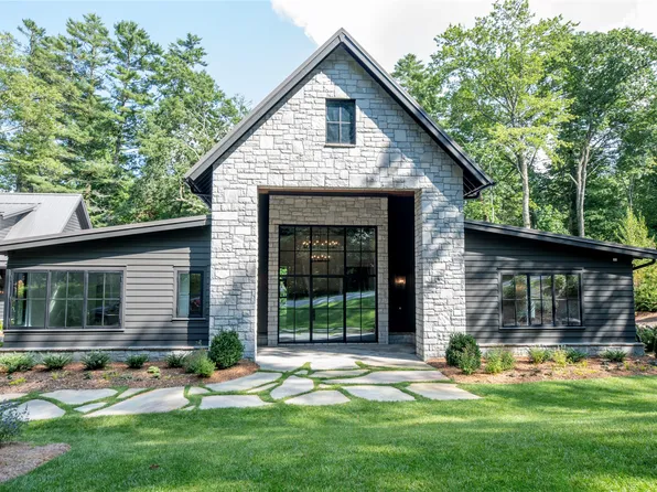 42 High Gate Drive, Highlands, NC 28741