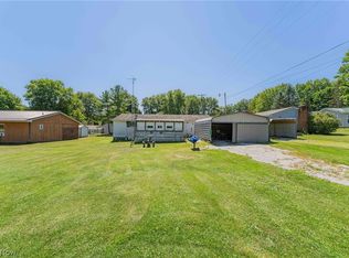 7018 Pymatuning Lake Rd, Andover, OH 44003