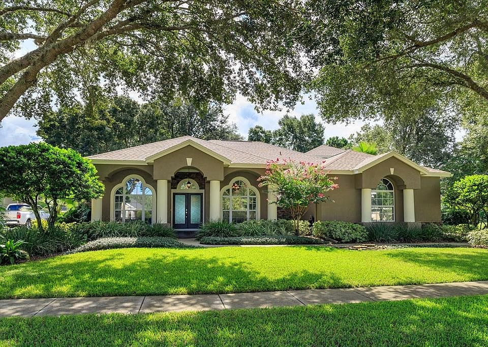 1st image of 6686 Sylvan Woods Dr