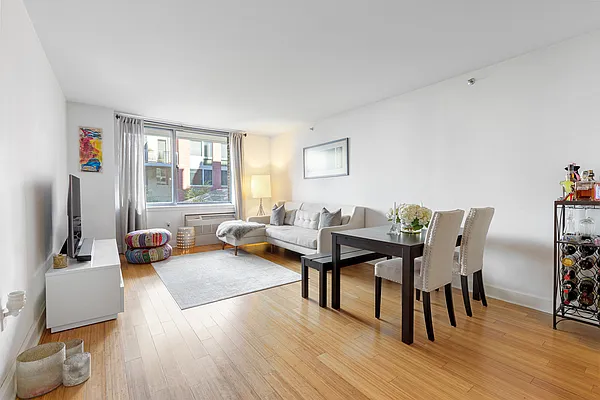 Sold by Compass | media 2