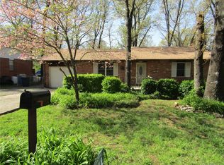 318 Dogwood Dr, Tahlequah, OK 74464