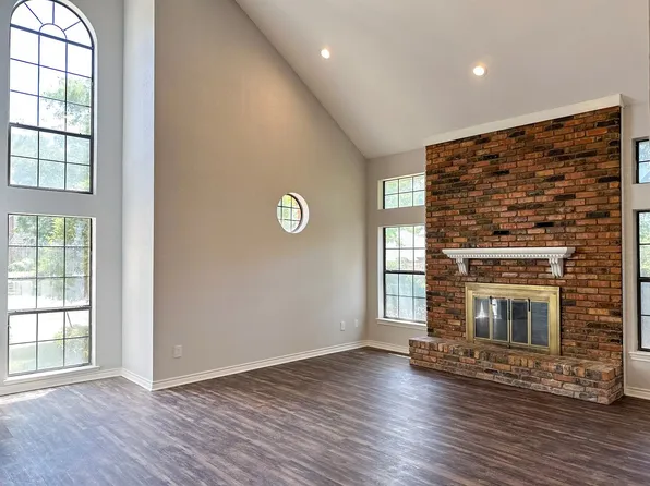 55001 Windmill Ln, Irving, TX 75061