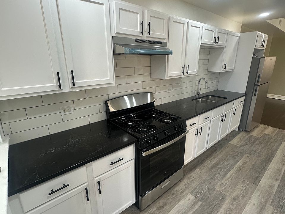 1st image of 5843 S Michigan Ave APT 2