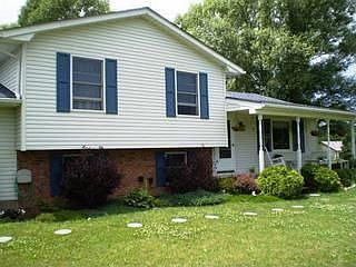 1st image of 9770 Shelley Rd
