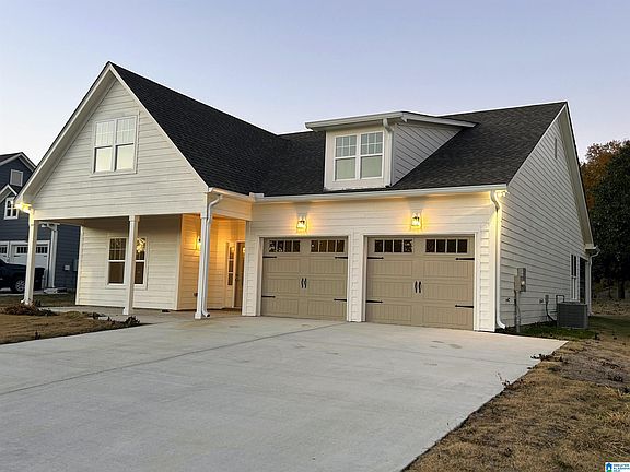 2nd image of 1491 Brooks Dr