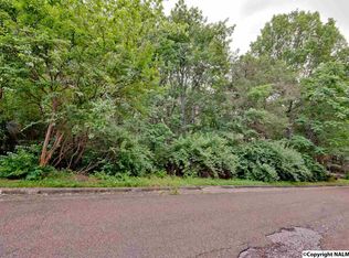 1406 Bramblewood Dr SE, Huntsville, AL 35801