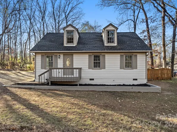 205 Peyton Ct, Waxhaw, NC 28173