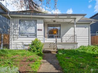 7320 11th Ave NE, Seattle, WA 98115