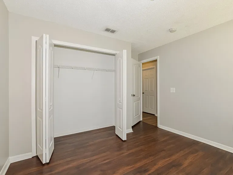 232 Tiffany Ct — Photo 11