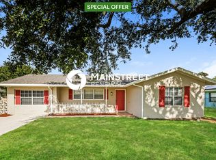 904 Jarmilla Ln, Fort Myers, FL 33905