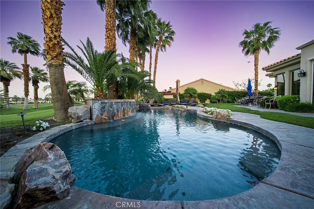 4 bed, 3814 sqft, $5,999 — Photo 4