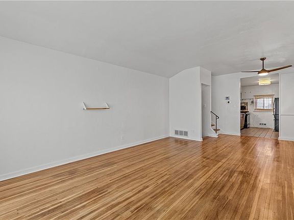 4th image of 4524 Woolsey St