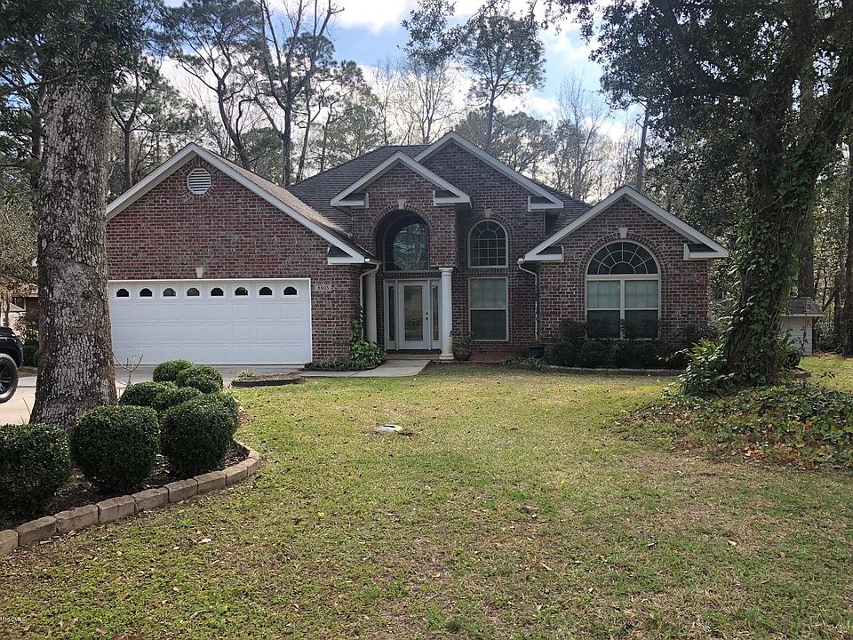 1st image of 8605 Bayou Castelle Dr