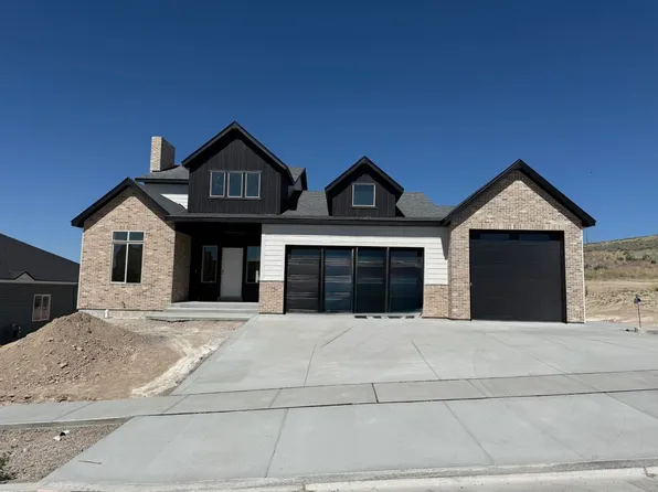 2288 Greenfield Dr, Pocatello, ID 83201
